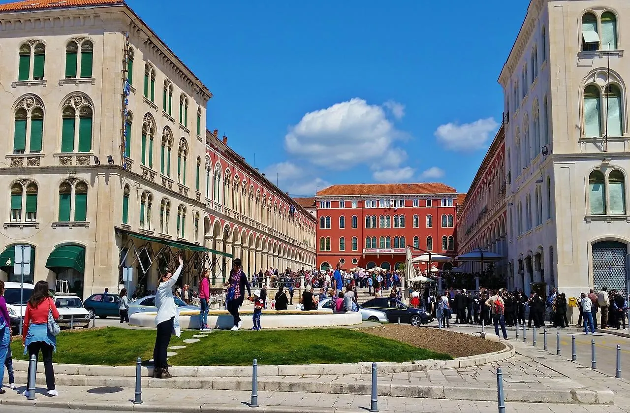 Apartments Emi Split